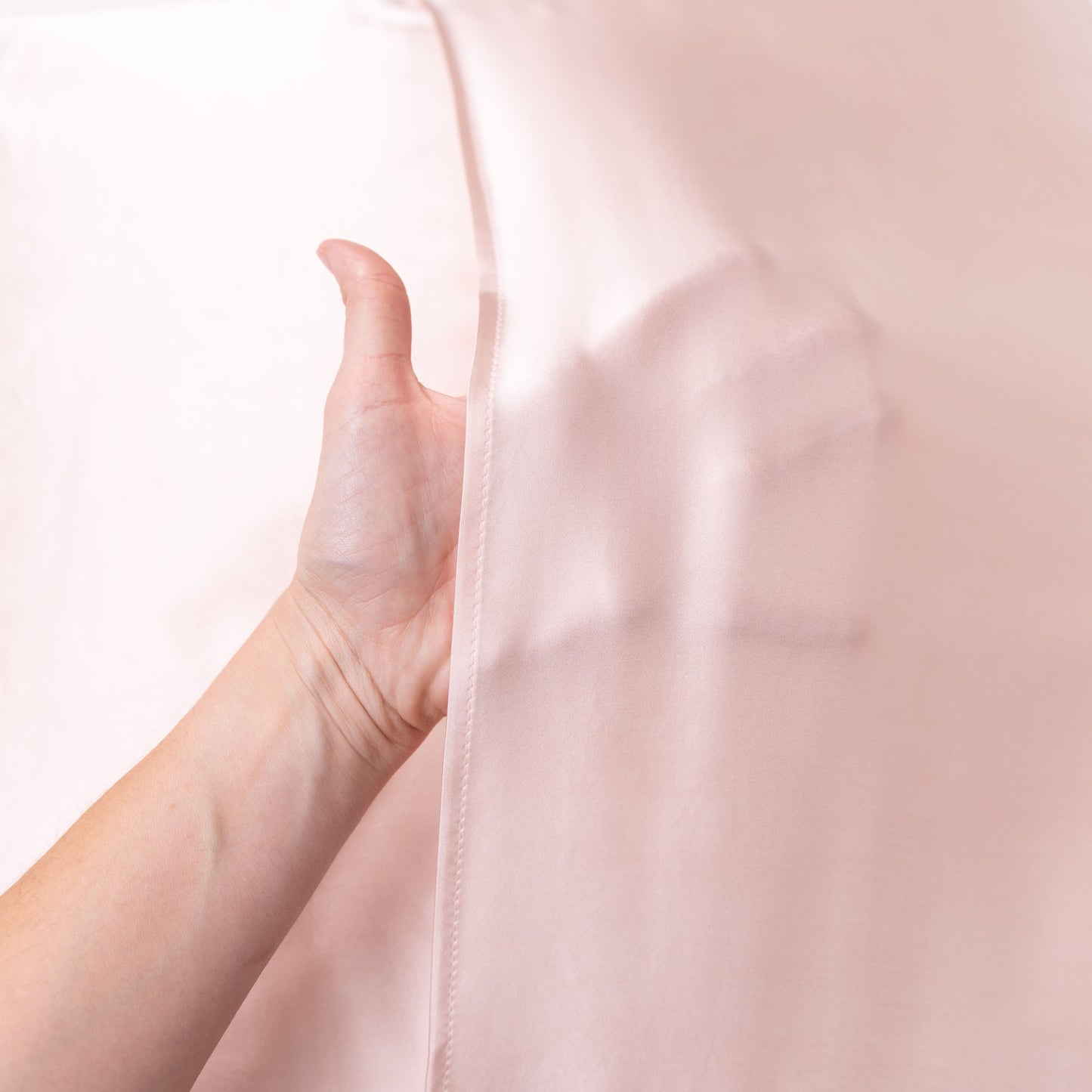 Seiden-Kissenbezug von Seidenstern • Satin • Hautfreundliche Peace Silk • 100% Seide • Varianten Verfügbar