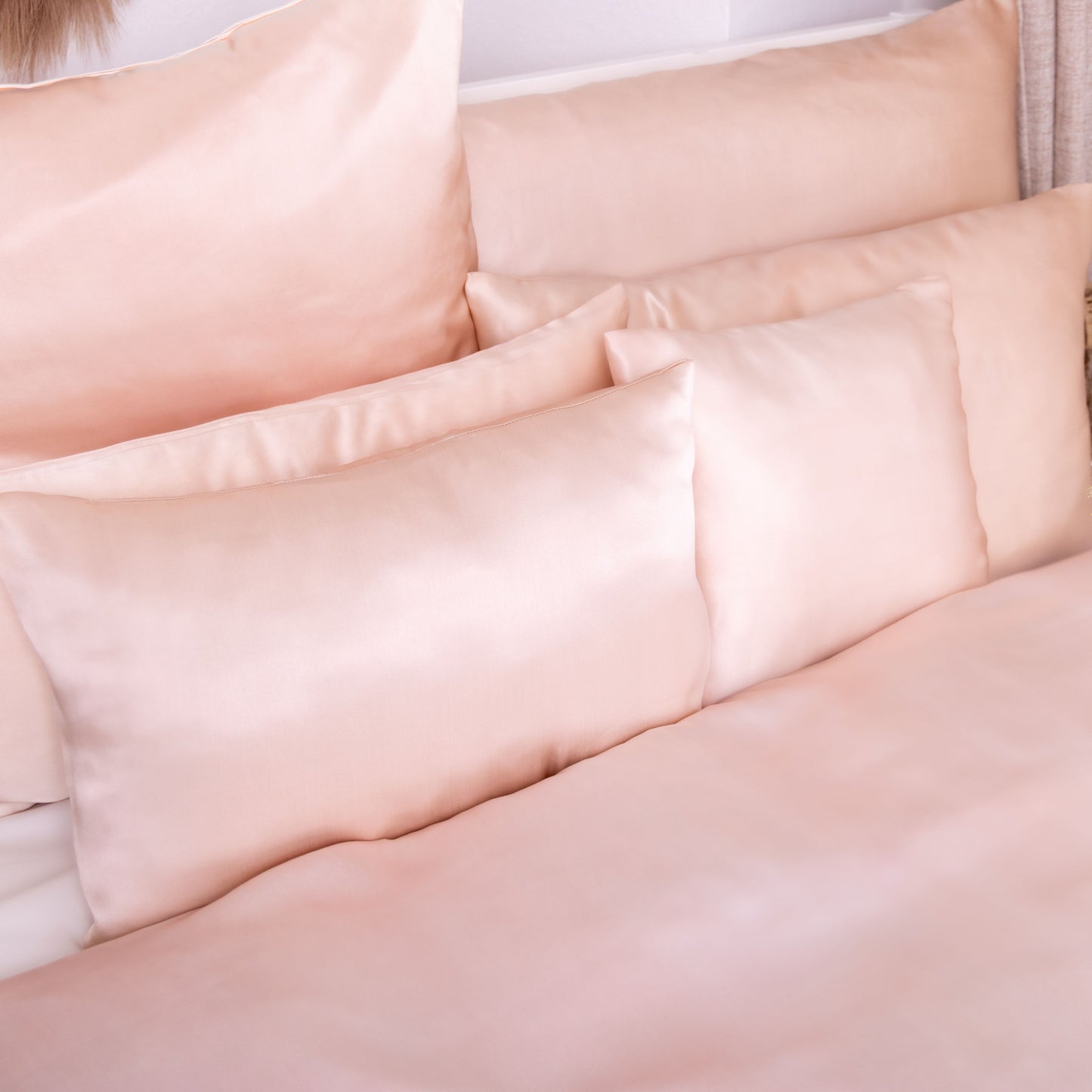 Seiden-Bettdeckenbezug von Seidenstern • Satin • Hautfreundliche Peace Silk • 100 % Seide • Varianten Verfügbar