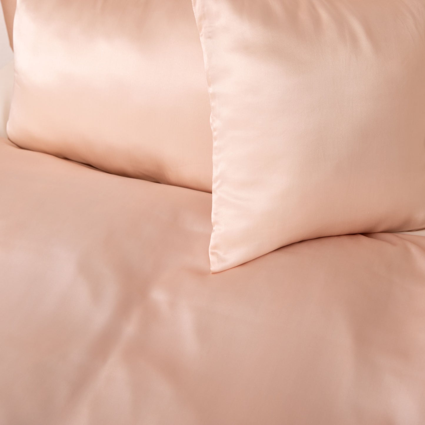 Seiden-Kissenbezug von Seidenstern • Satin • Hautfreundliche Peace Silk • 100% Seide • Varianten Verfügbar