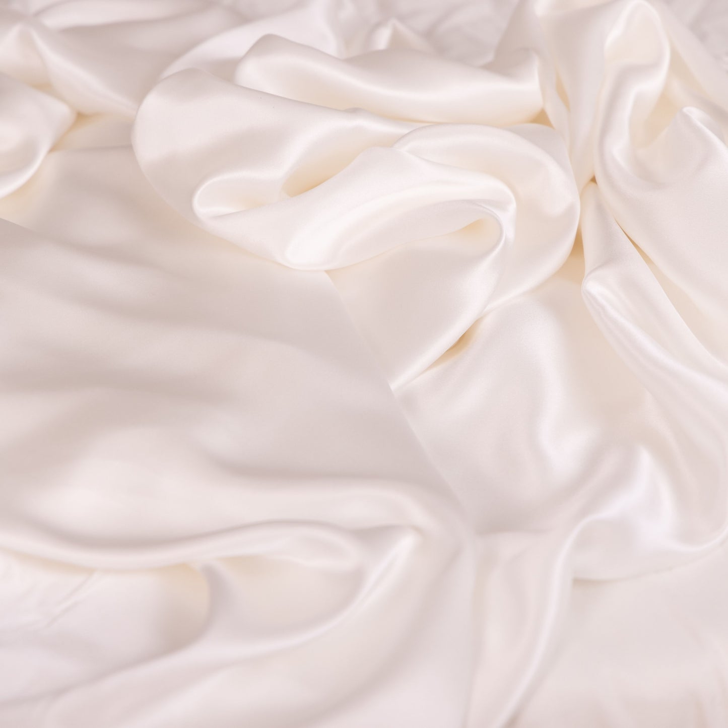 Seiden-Bettdeckenbezug von Seidenstern • Satin • Hautfreundliche Peace Silk • 100 % Seide • Varianten Verfügbar