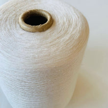 Nachhaltiges Premium Seidengarn • Peace Silk • 100% Seide • Naturweiß • Nm 40/1 • 1kg Kone