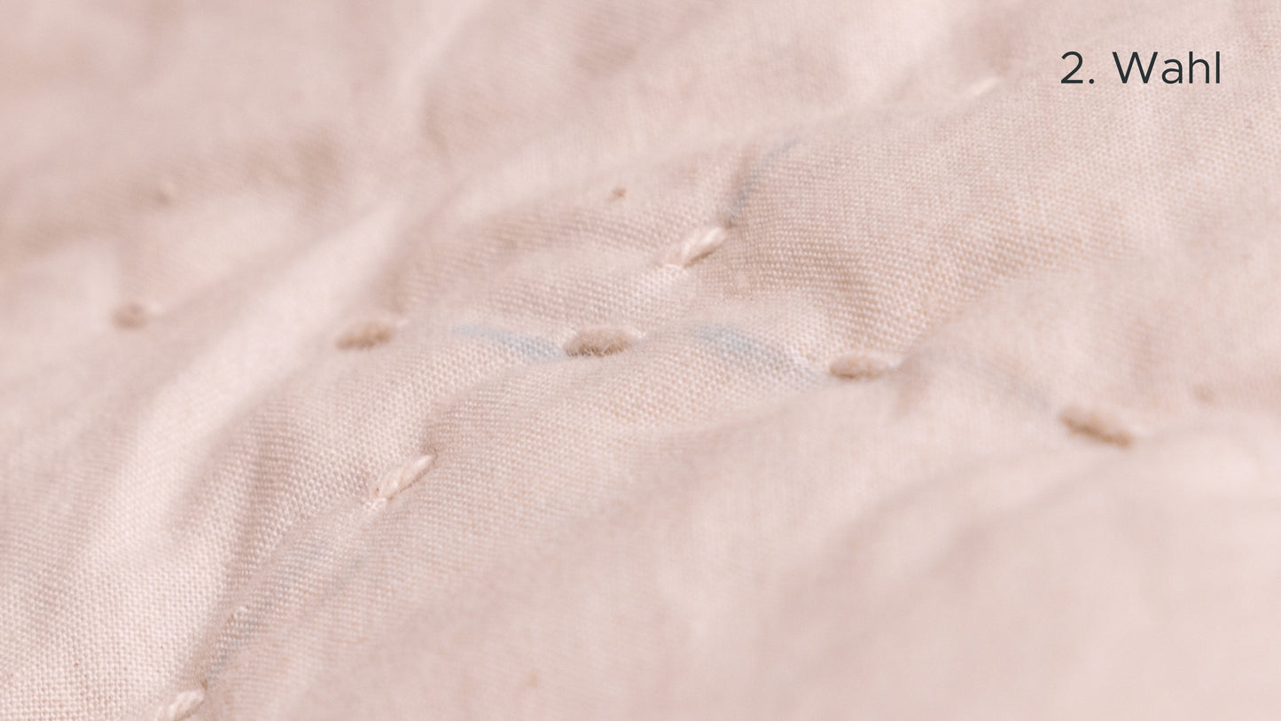 DEVA Steppdecke • Torf-Seide-Füllung • Natürliche Peace Silk • 135 x 200cm