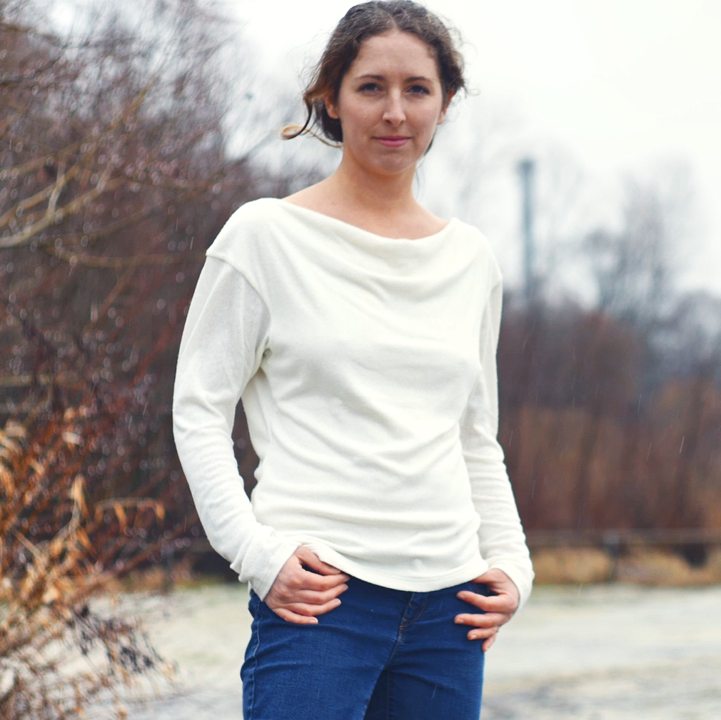 Silk sweater "Remembering" made from natural Peace Silk by Seidenstern • 100% silk • Women's 