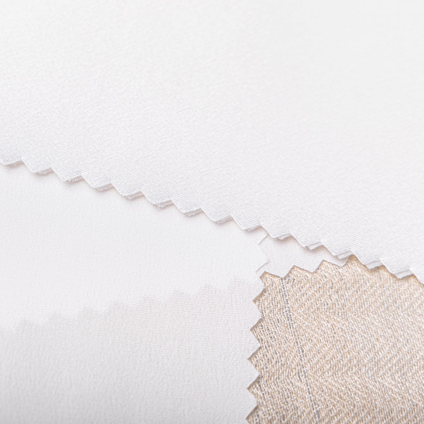 Seiden-Auflagen aus Satin • Hautpflegend • Peace Silk • 100% Seide • Naturweiß • 10 Stück • 10 x 10cm