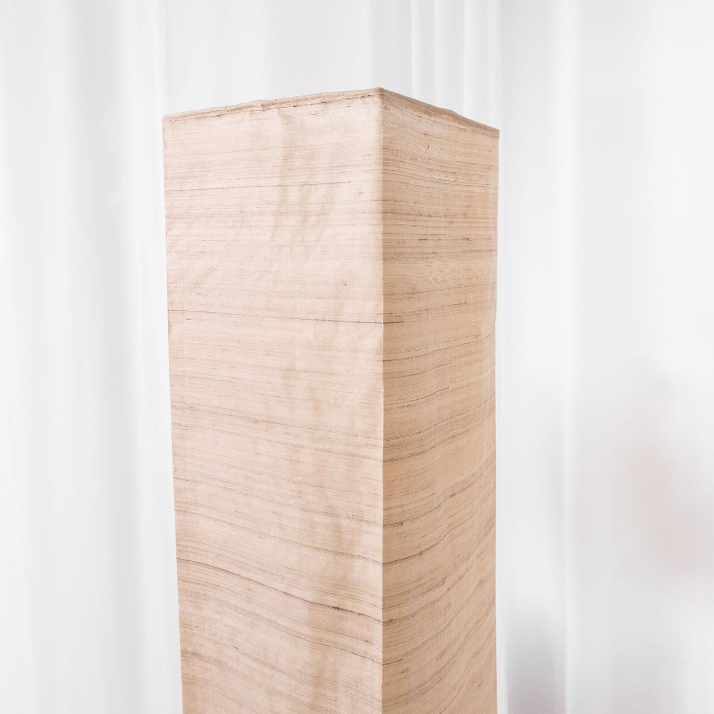 Seidenstoff Fester Taft • Peace Silk • 100% Seide • Beige-Braun • Handgewebt • Antara