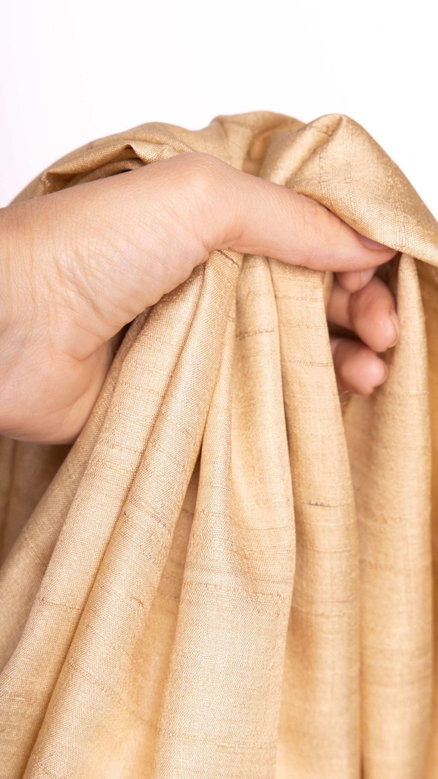 Seidenstoff für Brautkleider • Nachhaltiger Peace Silk Taft • 35% Seide 65% Viskose • Banana Gold