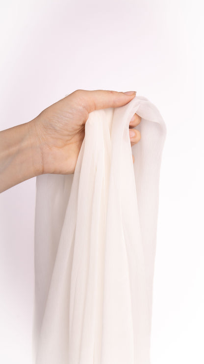 Seidenstoff für Brautkleider • Peace Silk Crinkle Chiffon • 100% Seide • Naturweiß Transparent • Chandi