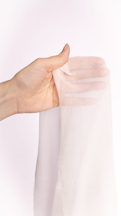 Seidenstoff für Brautkleider • Peace Silk Crinkle Chiffon • 100% Seide • Naturweiß Transparent • Chandi