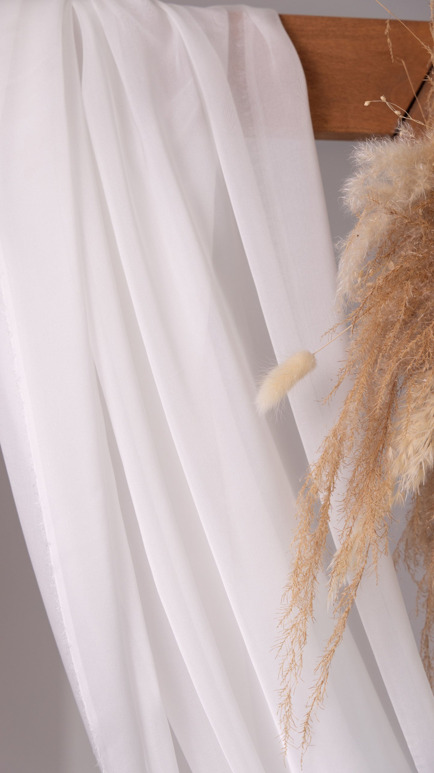 Seidenstoff für Brautkleider • Natürlicher Peace Silk Chiffon • 100% Seide • Naturweiß Transparent • Chandra