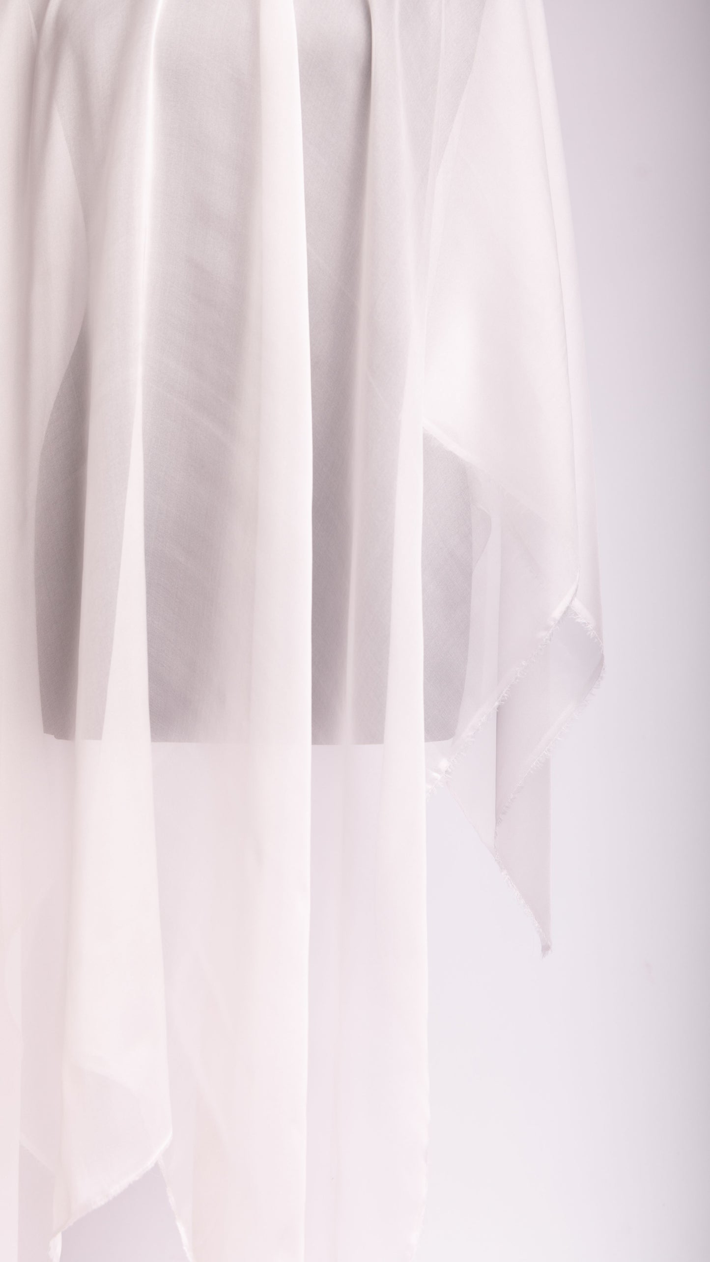 Seidenstoff für Brautkleider • Natürlicher Peace Silk Chiffon • 100% Seide • Naturweiß Transparent • Chandra