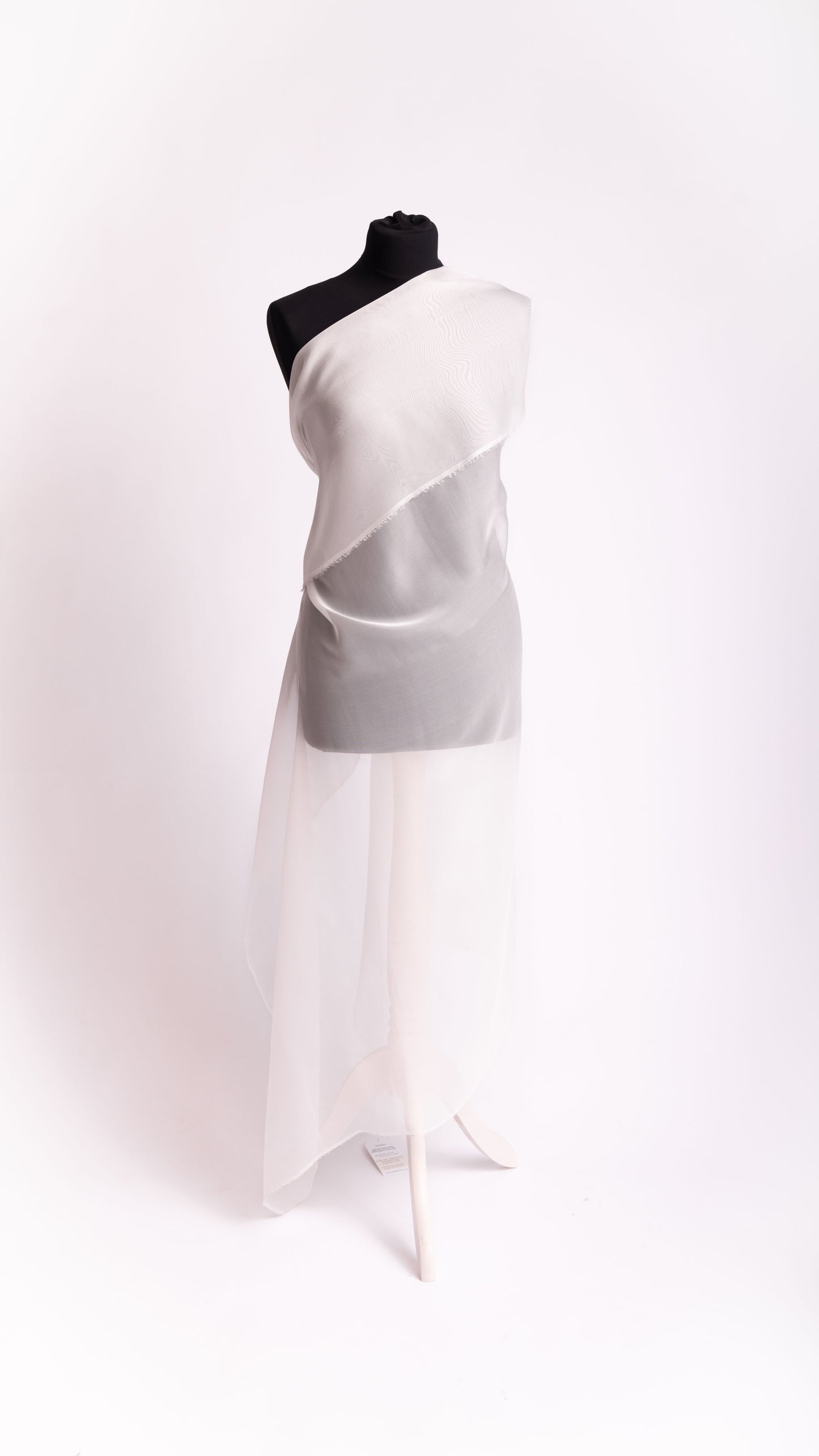 Seidenstoff für Brautkleider • Natürlicher Peace Silk Chiffon • 100% Seide • Naturweiß Transparent • Chandra