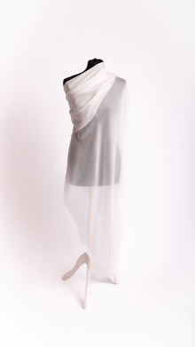 Peace Silk chiffon Chandra natural white – shoulder drape on black mannequin, transparent fall, side view