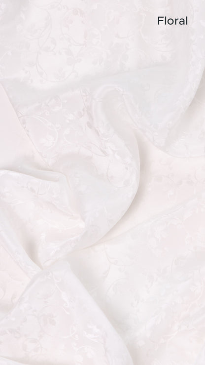 Seidenstoff für Brautkleider • Natürlicher Peace Silk Jacquard • 100% Seide • Naturweiß • Floral & Rosen