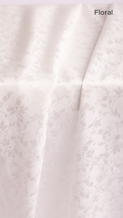 Seidenstoff für Brautkleider • Natürlicher Peace Silk Jacquard • 100% Seide • Naturweiß • Floral & Rosen