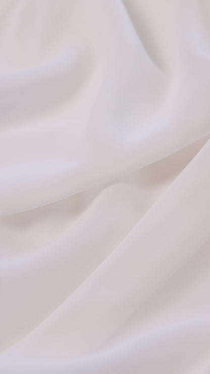 Seidenstoff für Brautkleider • Peace Silk Crêpe Georgette • 100% Seide • Naturweiß • Gila