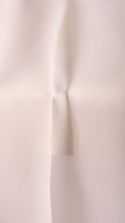 Seidenstoff für Brautkleider • Peace Silk Crêpe Georgette • 100% Seide • Naturweiß • Gila