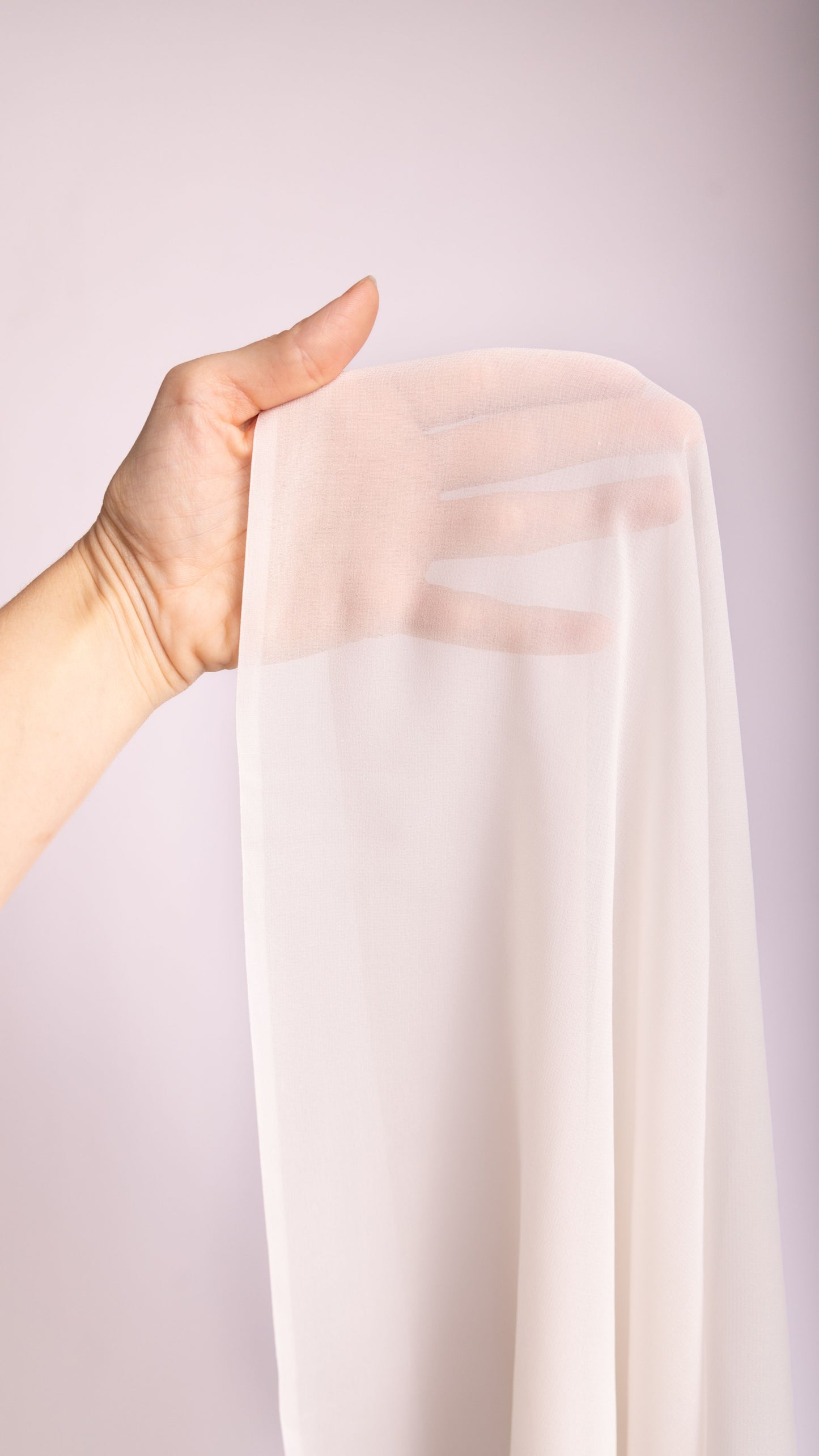 Seidenstoff für Brautkleider • Peace Silk Crêpe Georgette • 100% Seide • Naturweiß • Gila