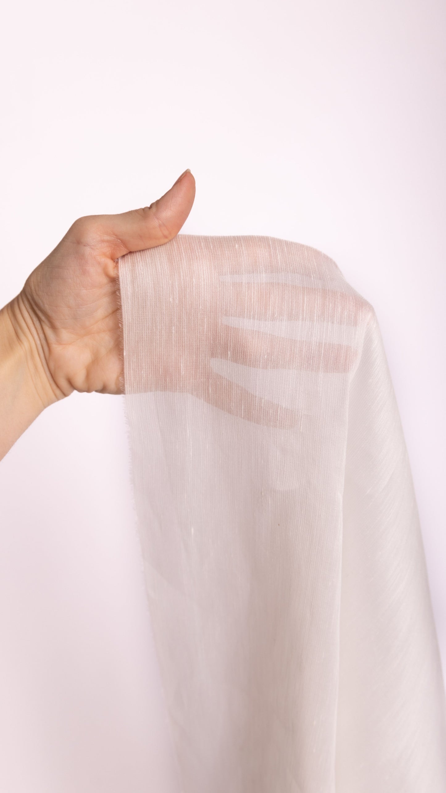 Seidenstoff Dupion • Nachhaltige Peace Silk • 30% Seide, 70% Leinen • Naturweiß Transparent • Laksha