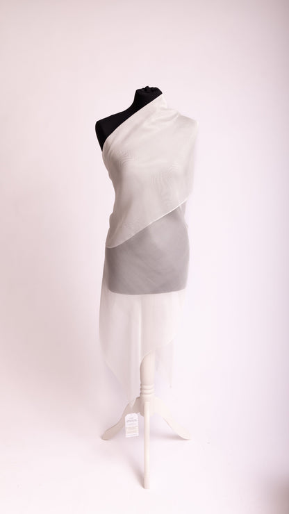 Seidenstoff für Brautkleider • Natürlicher Peace Silk Mesh • 100% Seide • Naturweiß Transparent