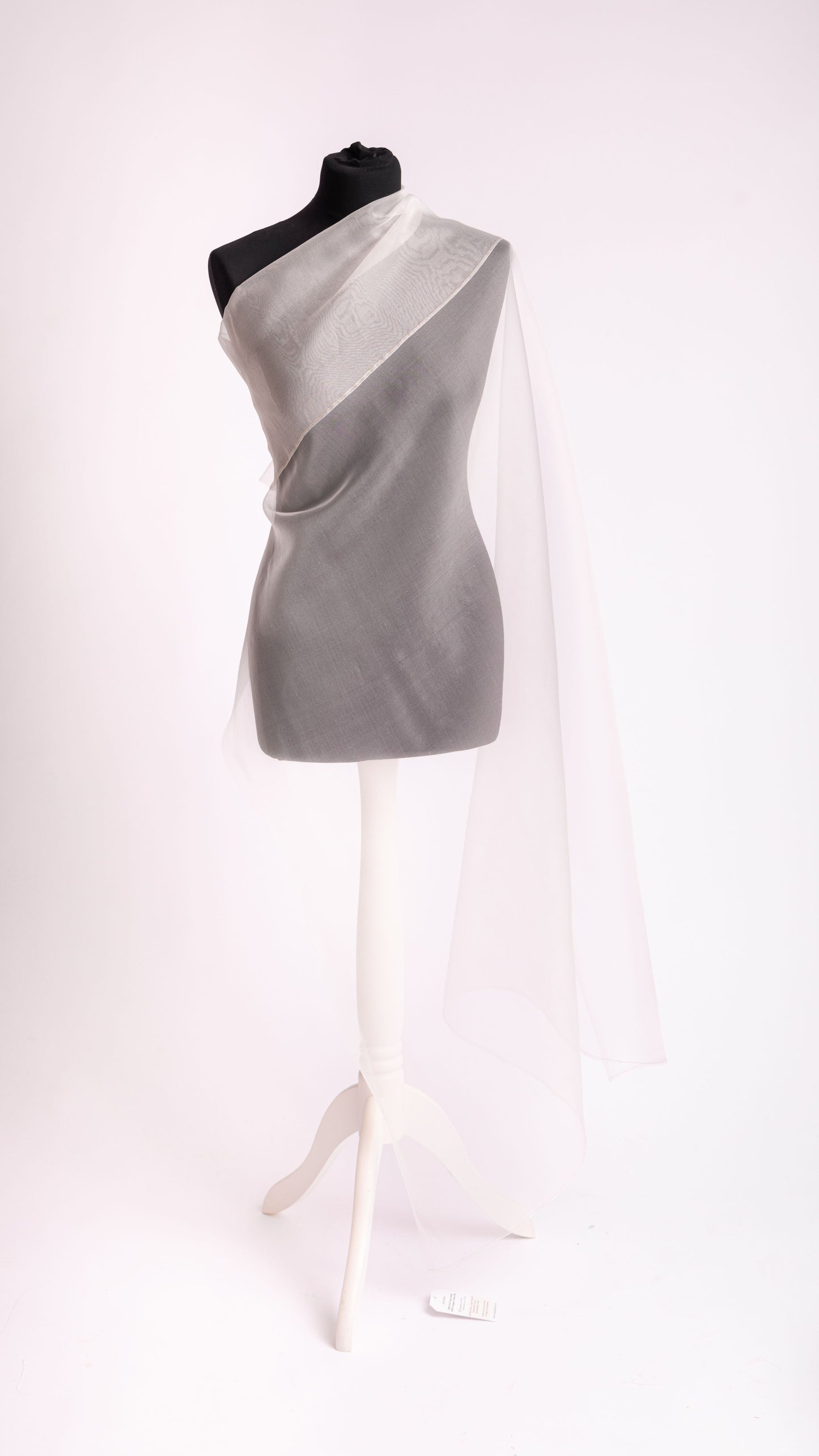 Seidenstoff für Brautkleider • Nachhaltiger Peace Silk Organza • 100% Seide • Naturweiß Transparent