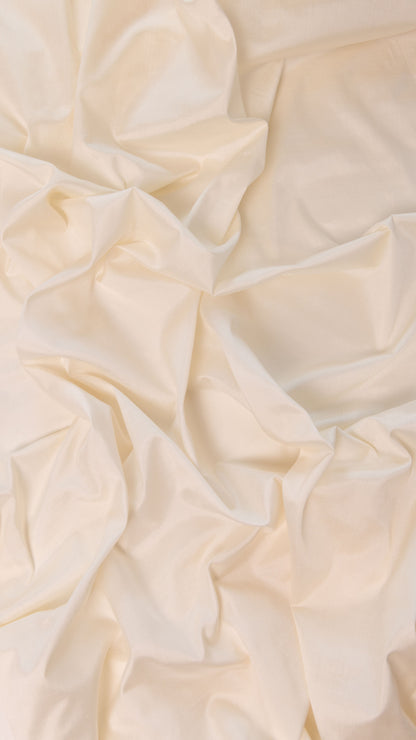 Seidenstoff Taft • Naturbelassene Peace Silk • 100% Seide • Creme • Rama