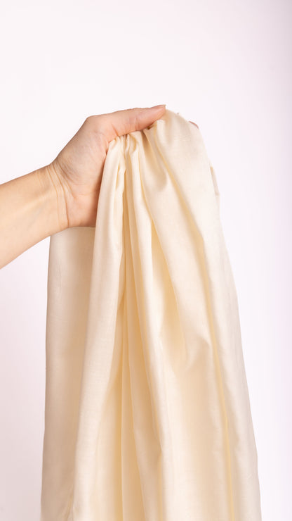 Seidenstoff Taft • Naturbelassene Peace Silk • 100% Seide • Creme • Rama