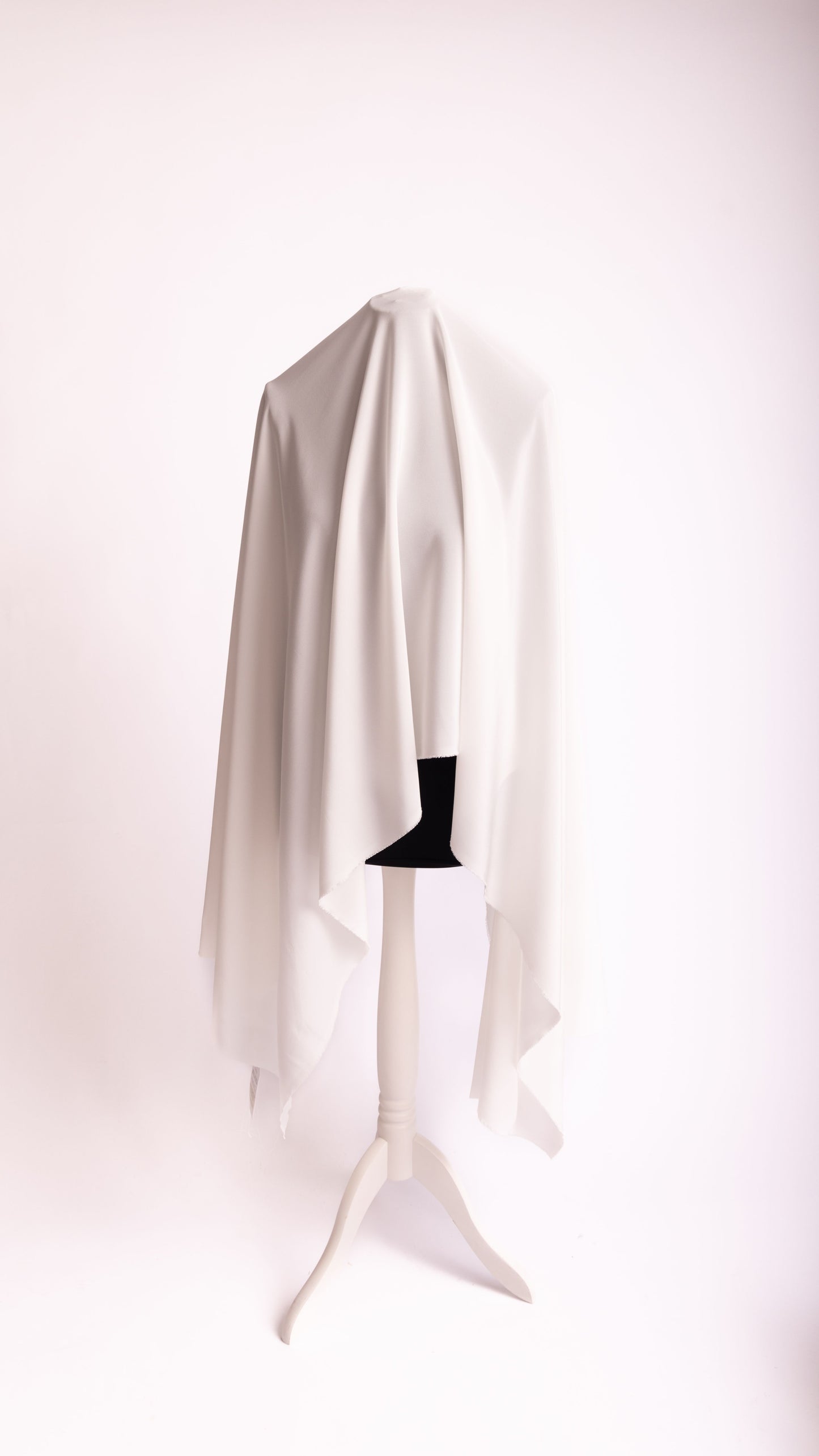 Seidenstoff für Brautkleider • Peace Silk Crêpe de Chine • 100% Seide • Naturweiß • Varianten Verfügbar • Rinara