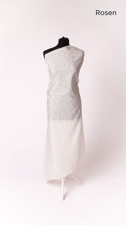 Seidenstoff für Brautkleider • Natürlicher Peace Silk Jacquard • 100% Seide • Naturweiß • Floral & Rosen