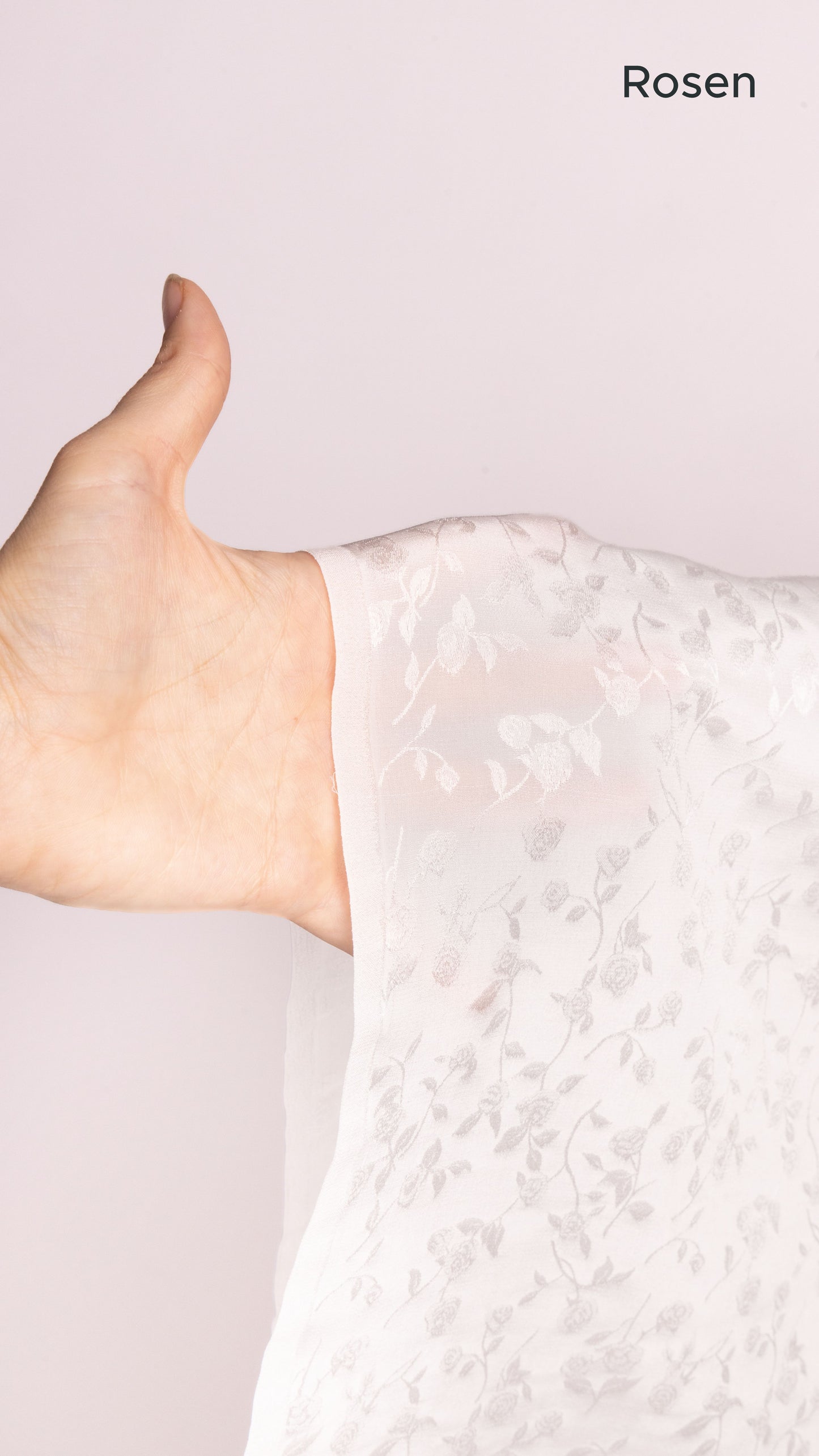 Seidenstoff für Brautkleider • Natürlicher Peace Silk Jacquard • 100% Seide • Naturweiß • Floral & Rosen