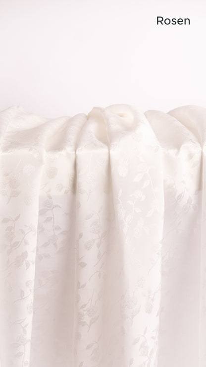 Seidenstoff für Brautkleider • Natürlicher Peace Silk Jacquard • 100% Seide • Naturweiß • Floral & Rosen