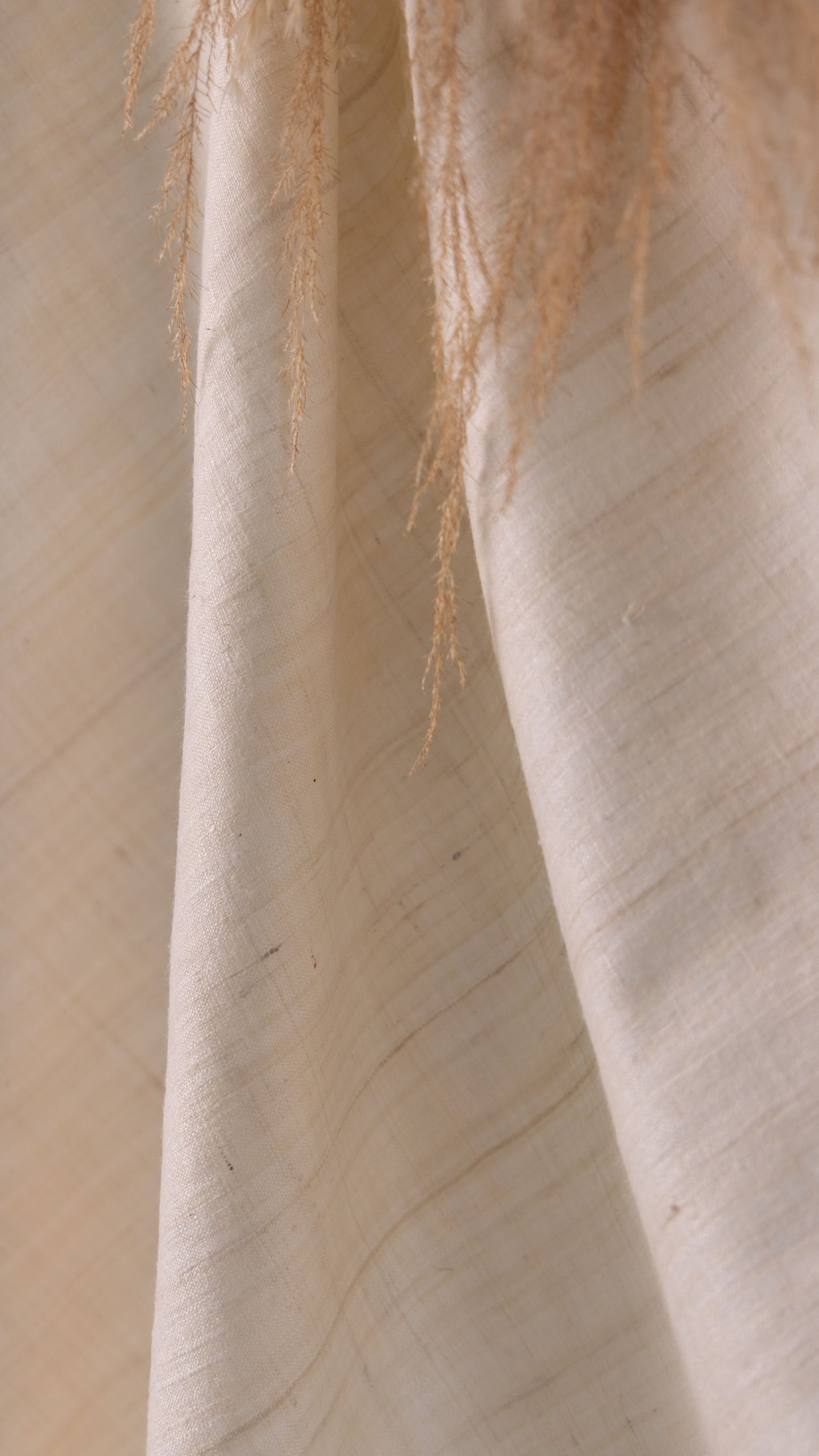 Seiden-Gewebe • Handgewebt • 100% Eri Seide • Naturweiß • Ryndia