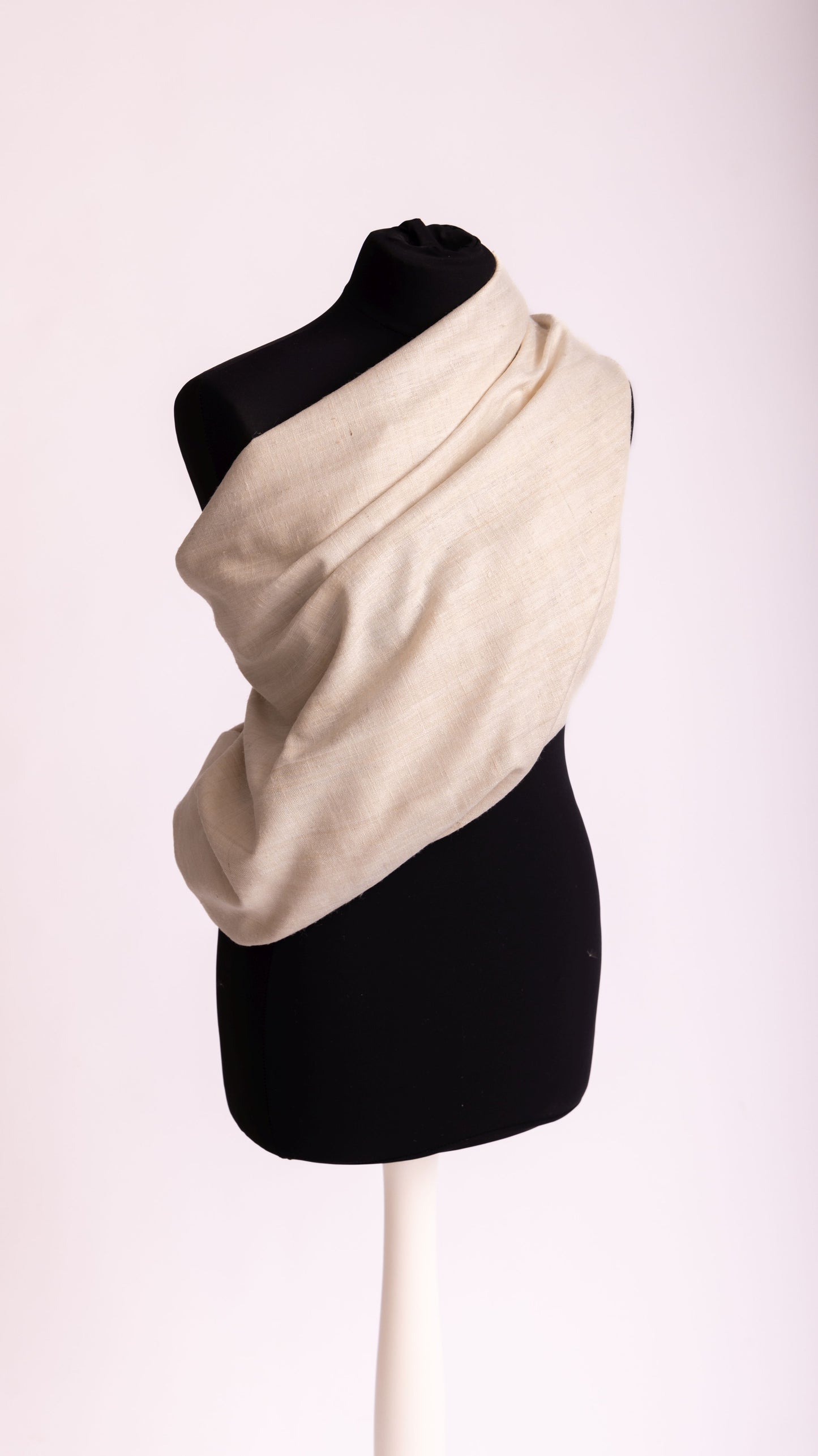 Seiden-Gewebe • Handgewebt • 100% Eri Seide • Naturweiß • Ryndia