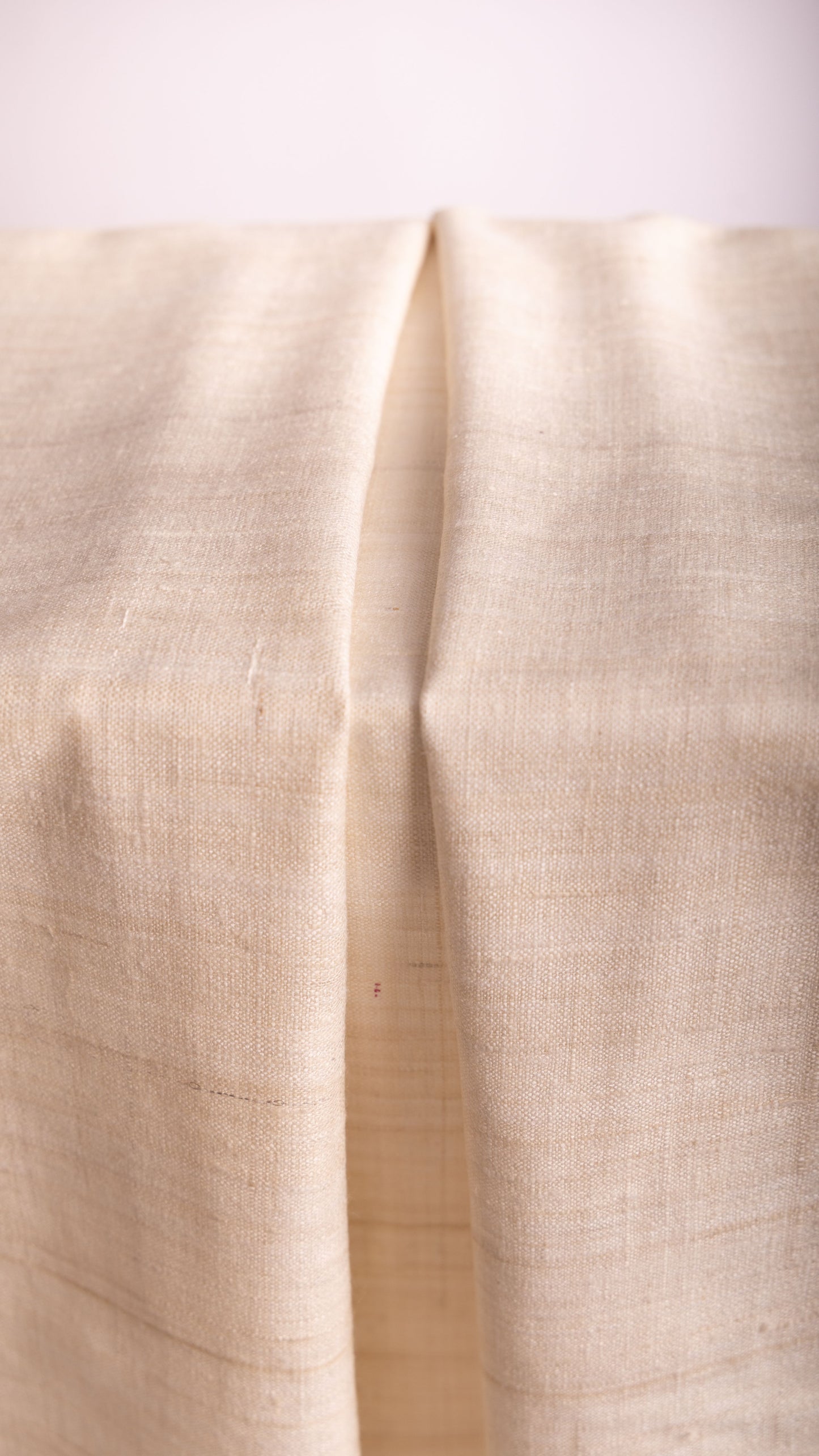 Seiden-Gewebe • Handgewebt • 100% Eri Seide • Naturweiß • Ryndia