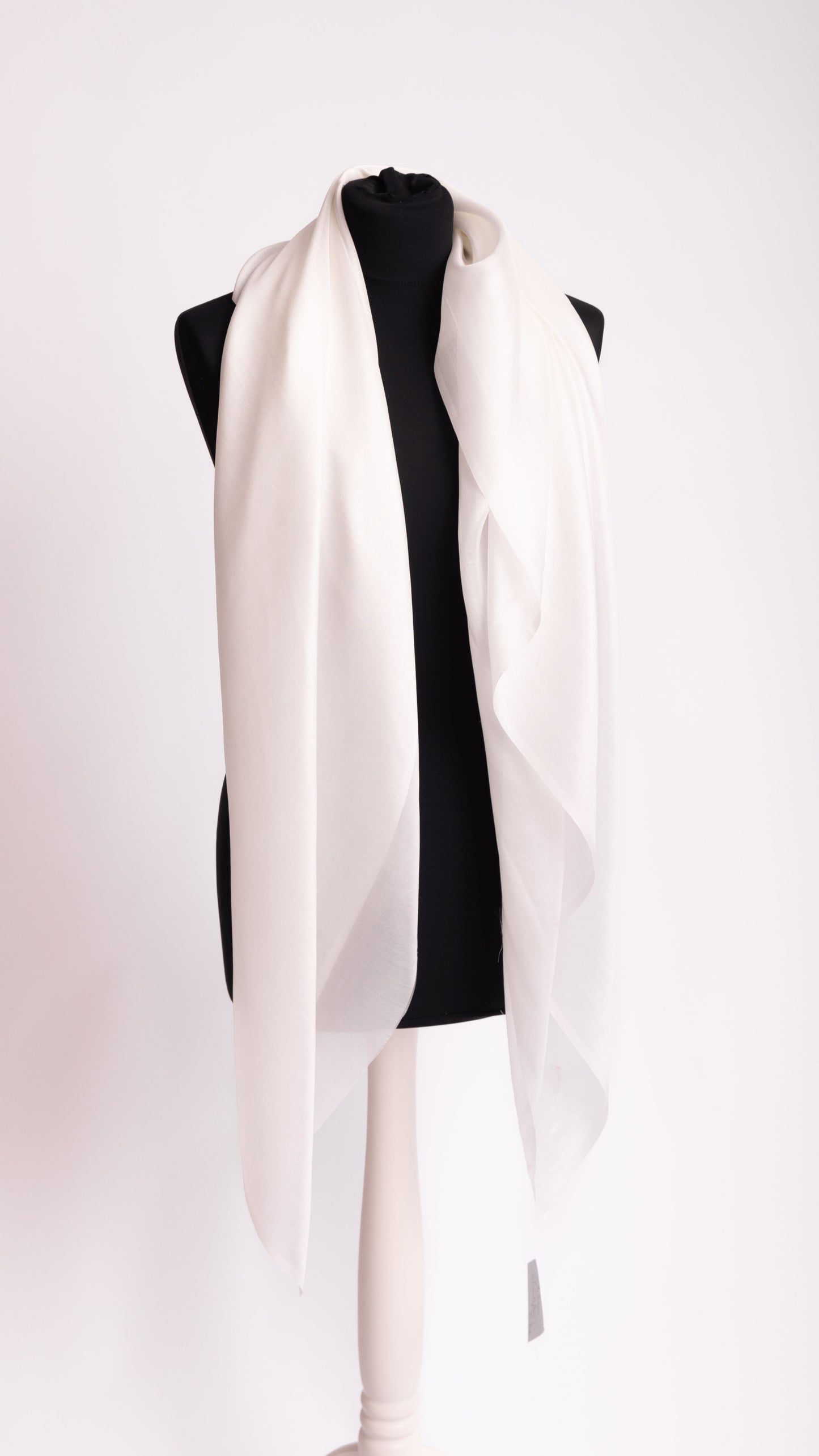 Pongé Silk Fabric 05 • Natural Peace Silk • 100% Silk • Variants Available • Tabby