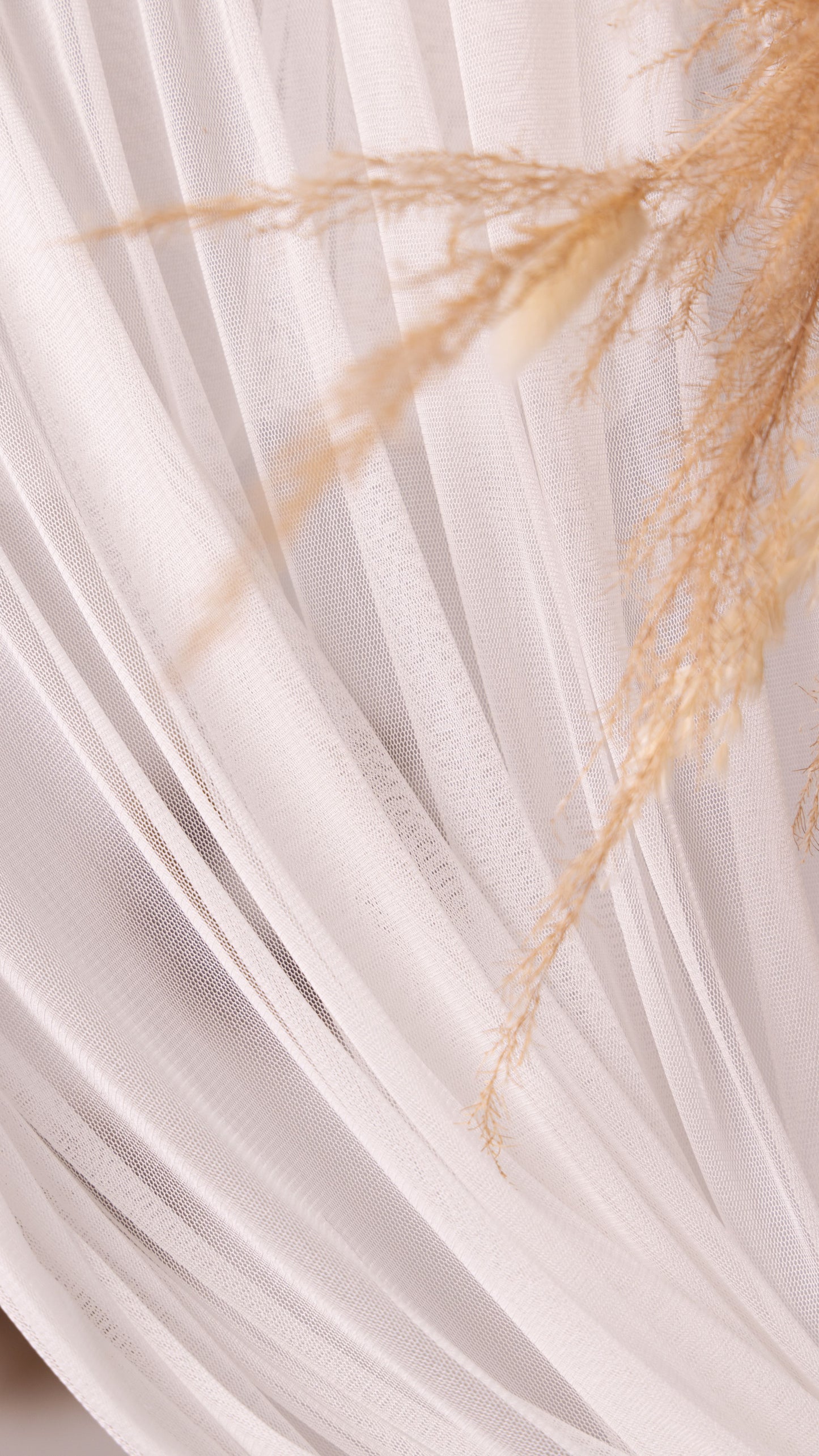 Seidenstoff für Brautkleider • Natürlicher Peace Silk Tüll • 100% Seide • Weiß Transparent