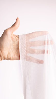 Seidenstoff für Brautkleider • Natürlicher Peace Silk Tüll • 100% Seide • Weiß Transparent